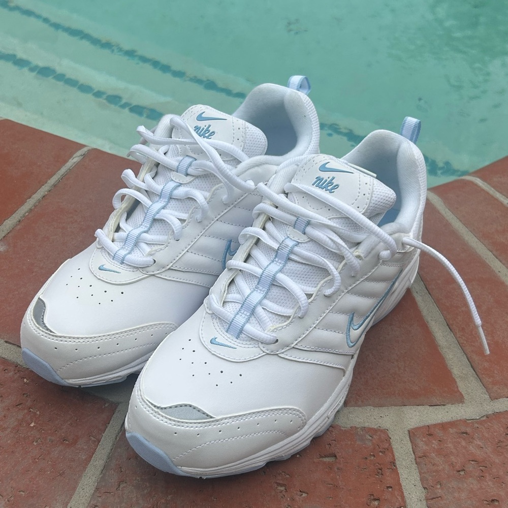 Nike View II